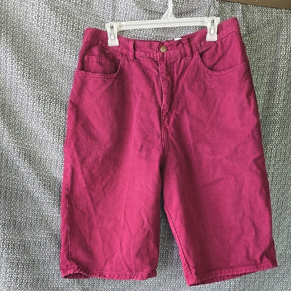 Vintage High-Waisted Women's Maroon Shorts